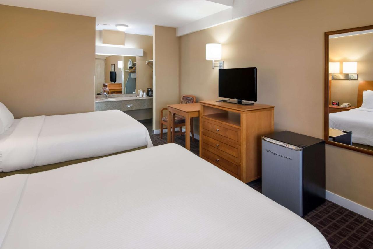 Surestay Hotel By Best Western North Vancouver Capilano Ngoại thất bức ảnh